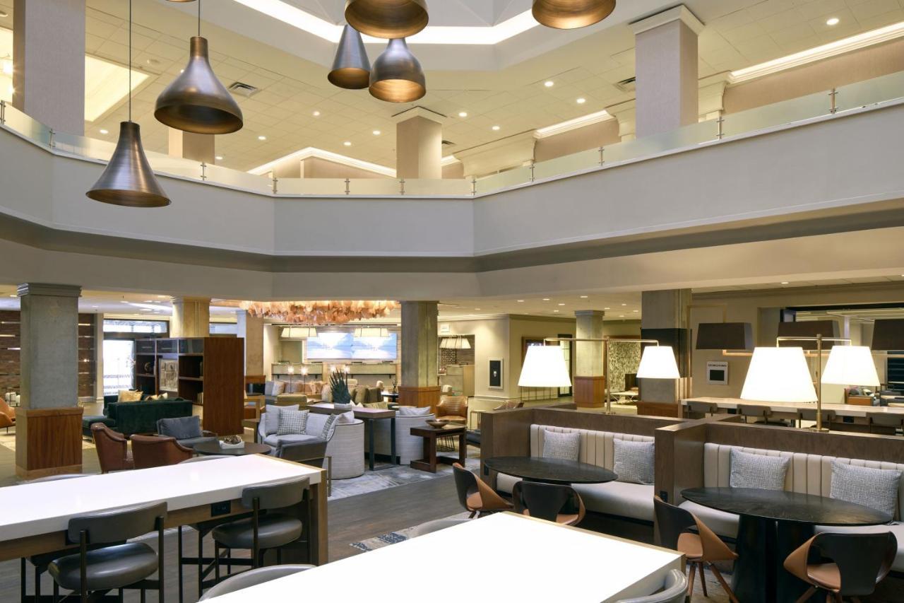 Отель Washington Marriott Georgetown Экстерьер фото