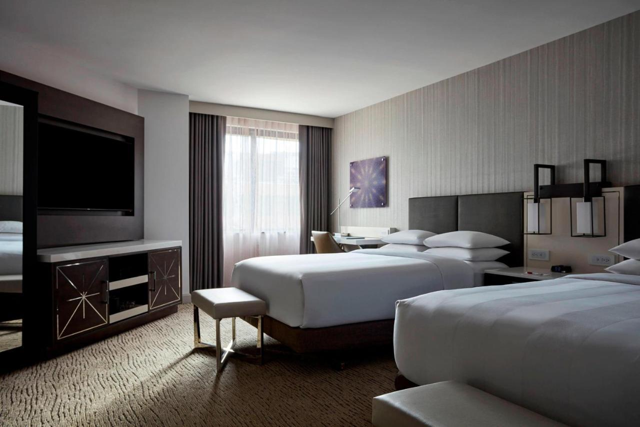 Отель Washington Marriott Georgetown Экстерьер фото