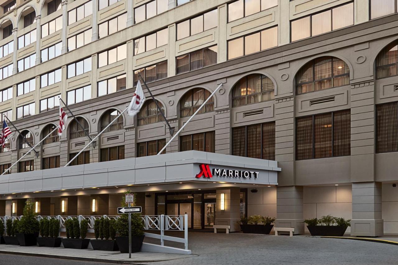 Отель Washington Marriott Georgetown Экстерьер фото