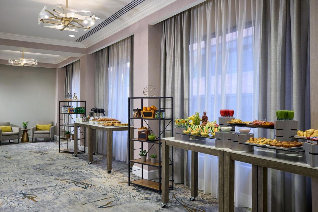 Отель Washington Marriott Georgetown Экстерьер фото